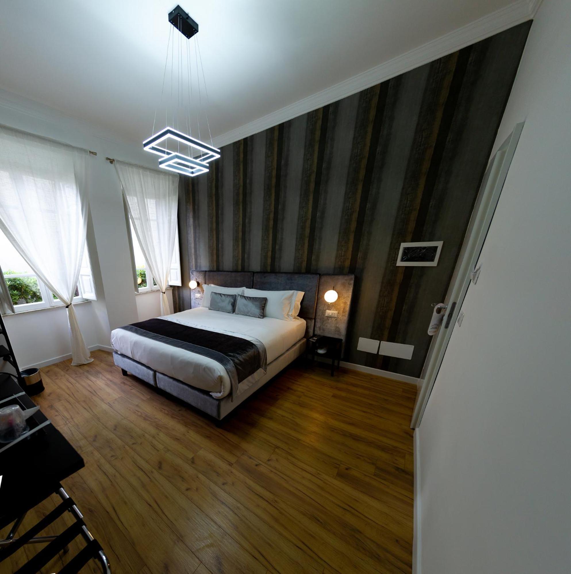 Home At Rome St. Peter Rooms&Apartment Exterior photo